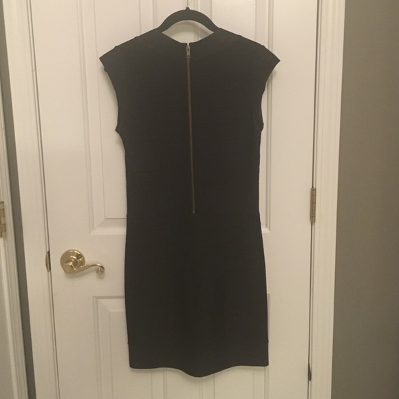 French connection bandage dress. - Picture 4 of 4
